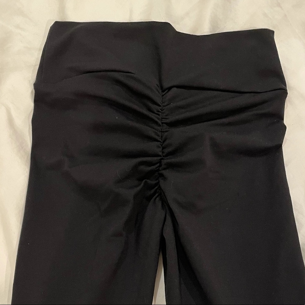 Tried on only OG Celestial Bodiez Booty Scrunch leggings - Picture 4 of 9